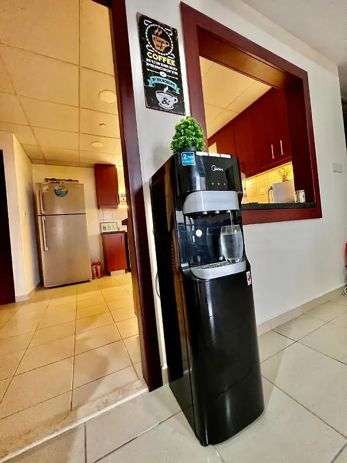 Хостел York Backpackers - Jumeirah Beach Дубай